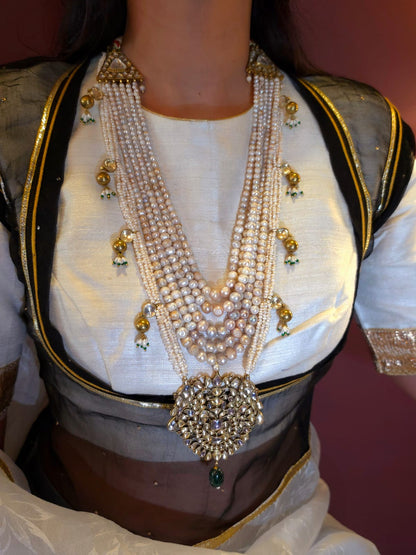 Sandhya jhanki queen necklace