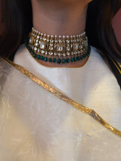 The galta gate onyx necklace