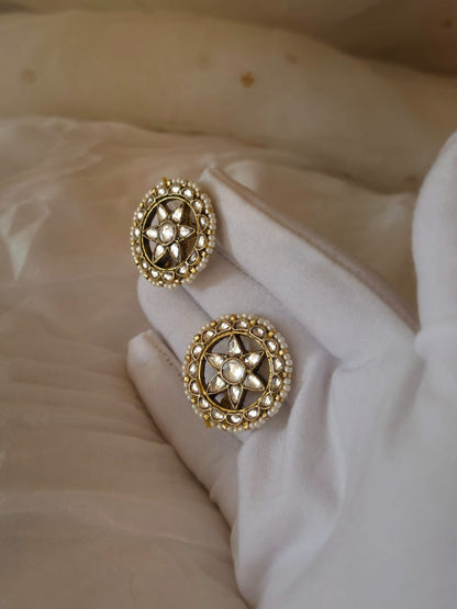 Suraj tal flower studs