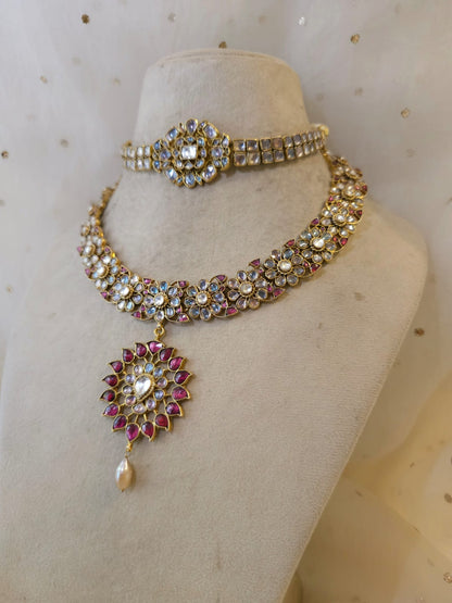 Lilibet choker necklace