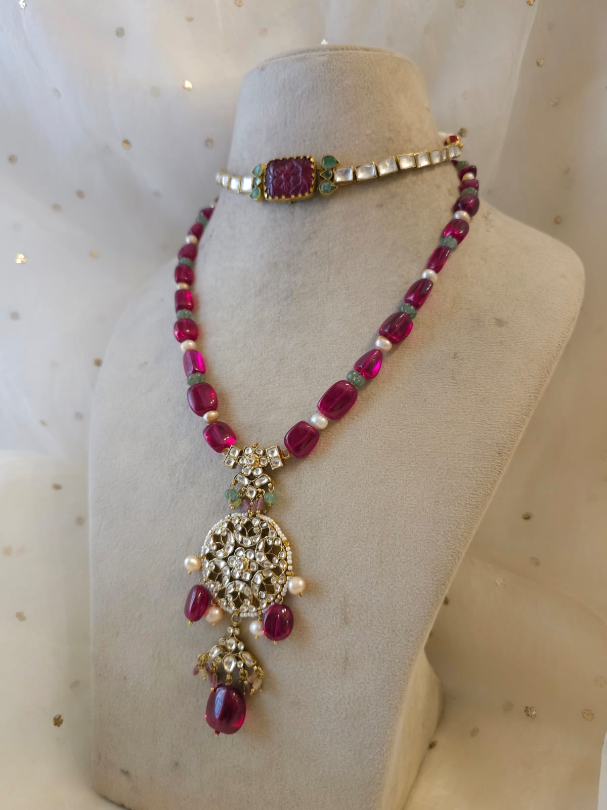 Ruh-kashmir spinel necklace