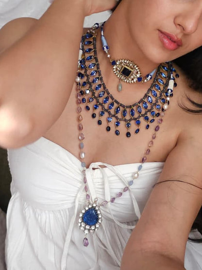 Bluehari admiral necklace