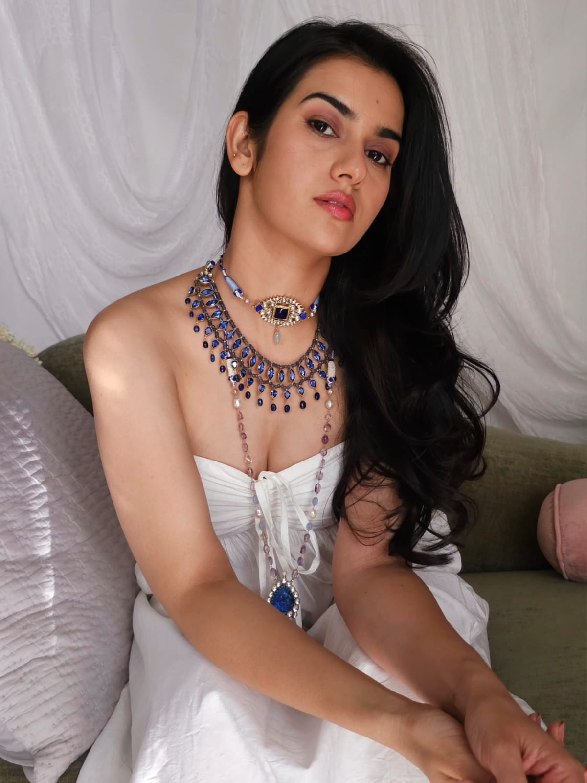 Bluehari admiral necklace