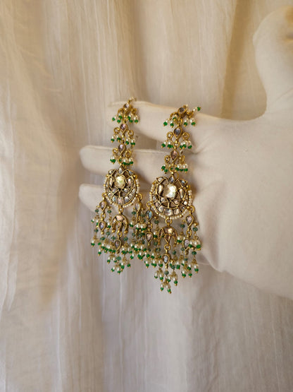 Queen ayesha totem earrings