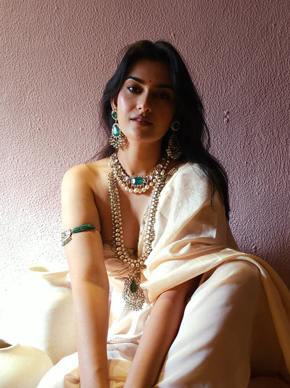 Sawai queen long earrings