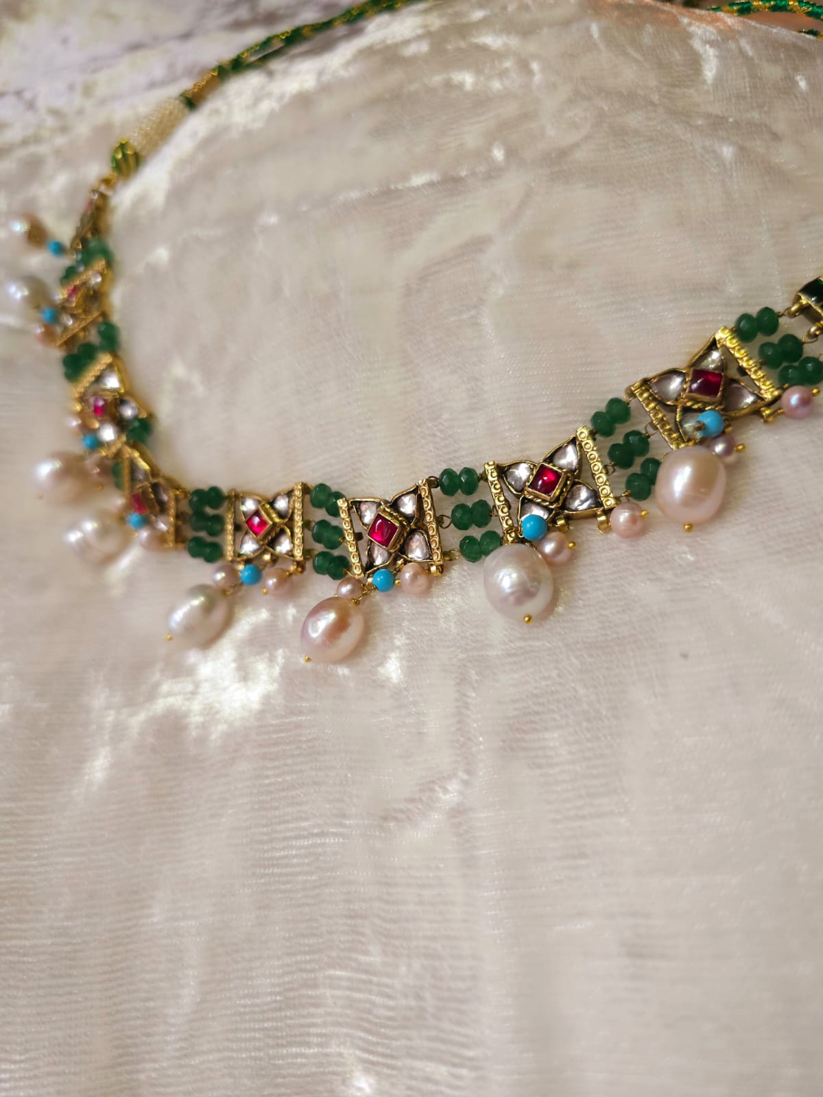 Khimsar choker necklace
