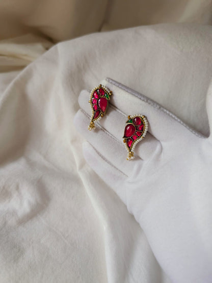 Red rio studs