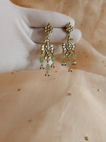 Ryul hawk pearl earrings