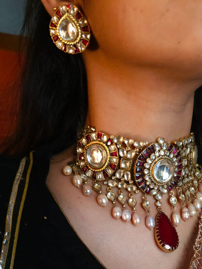 Manik-Mirage choker