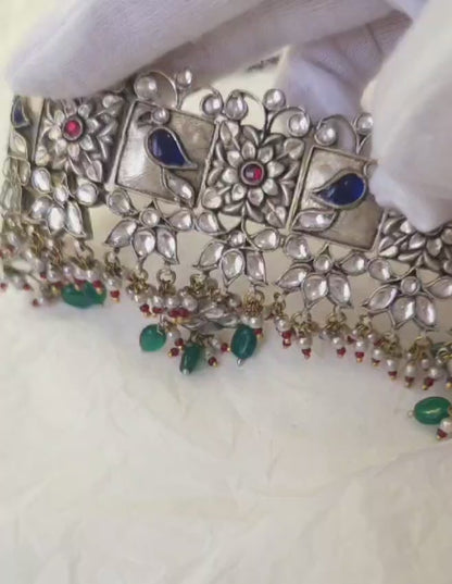 Shalimar choker set