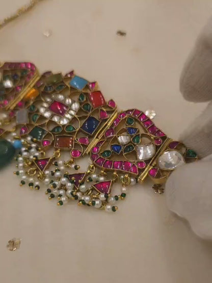 Navratan d'art necklace