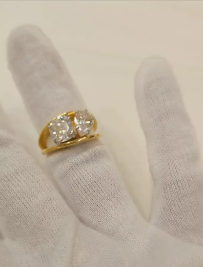Toi Moi pear moissanite diamond ring