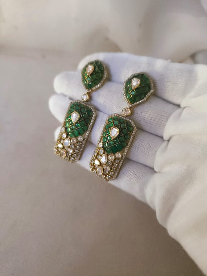 The green gate spring earrings